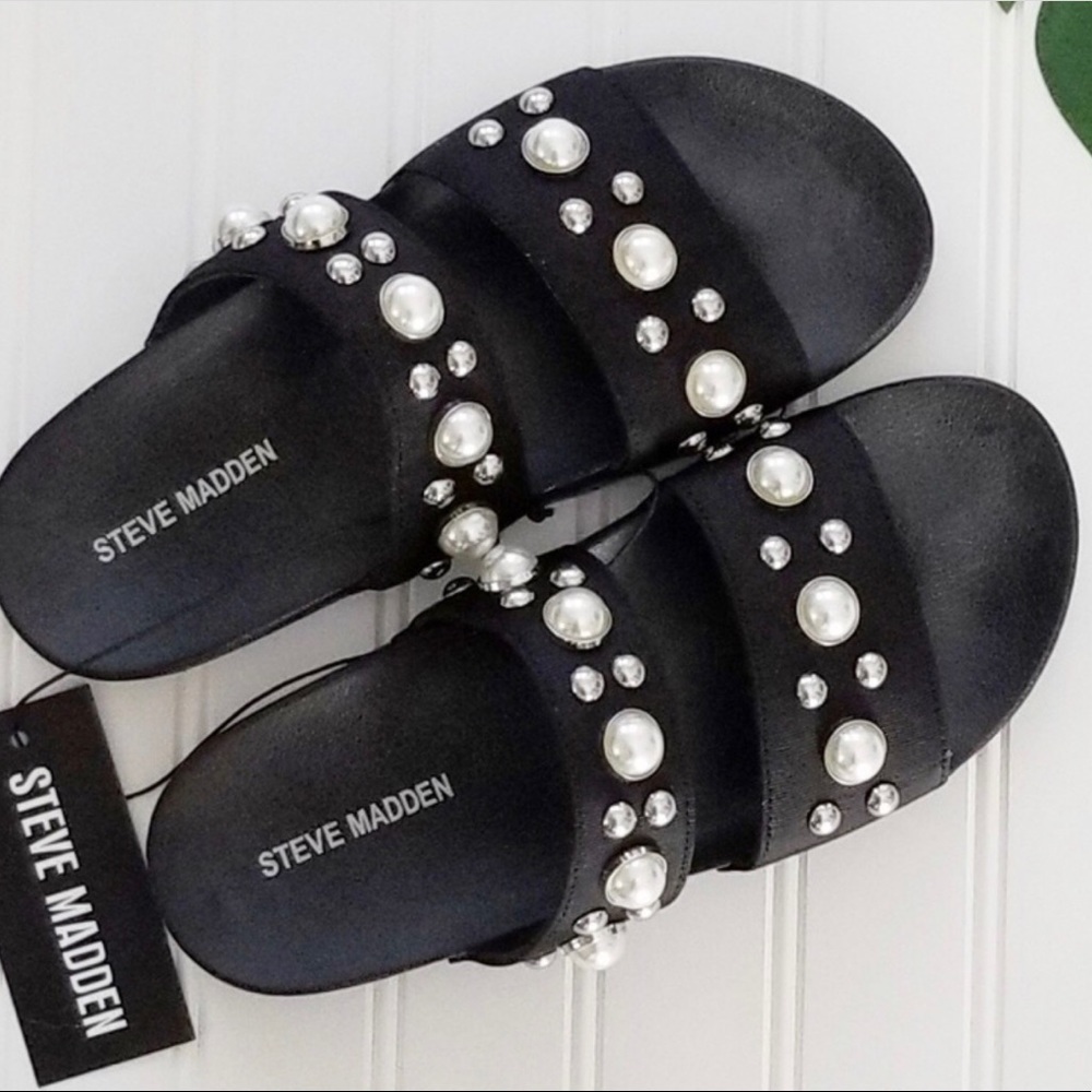Steve Madden pearl slides / sandals